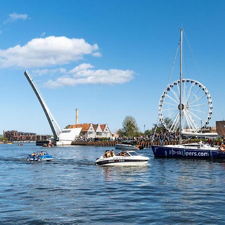 Ideal Apartments Przy Zurawiu Gdansk Bagian luar foto