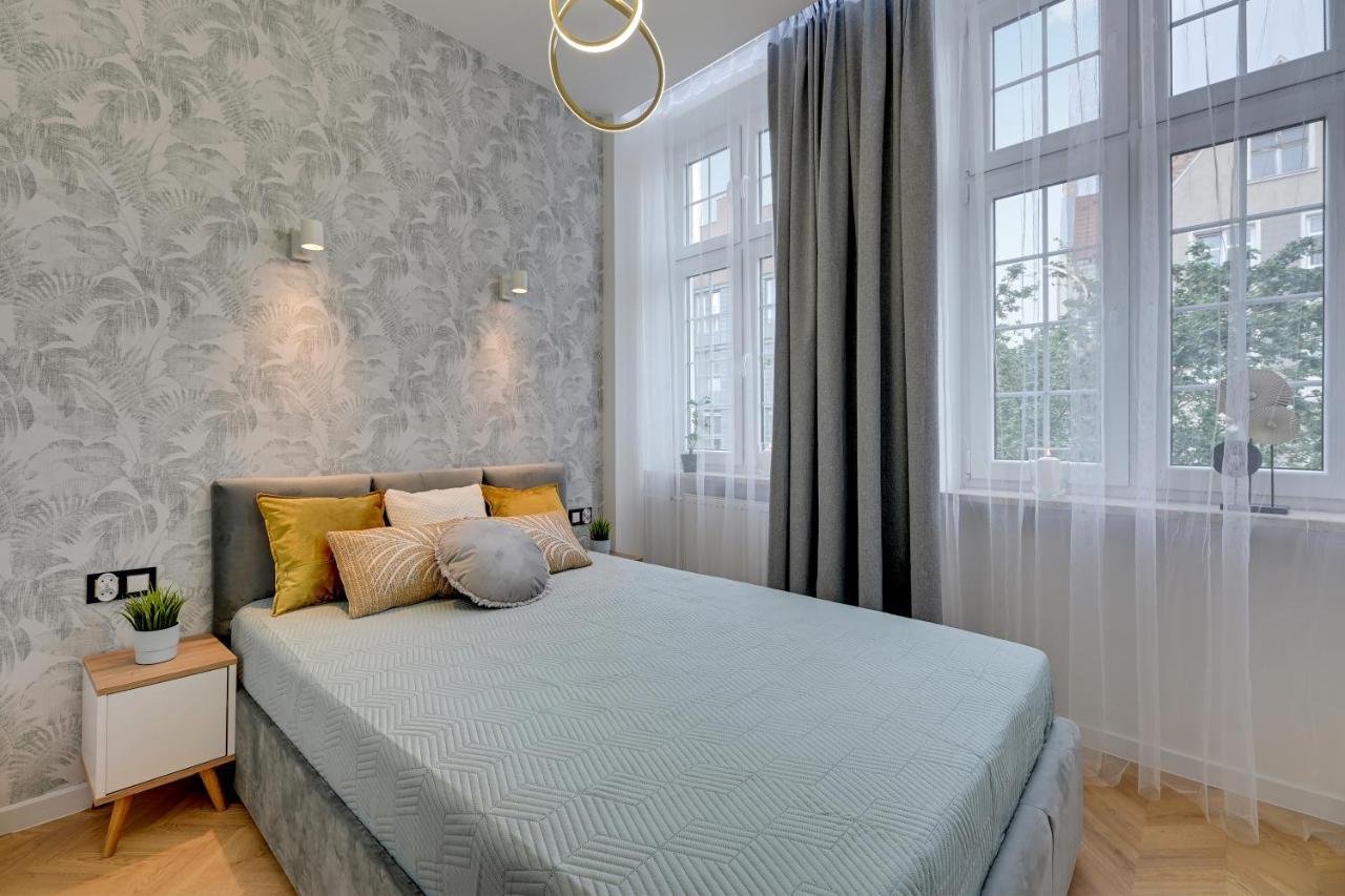 Ideal Apartments Przy Zurawiu Gdansk Bagian luar foto