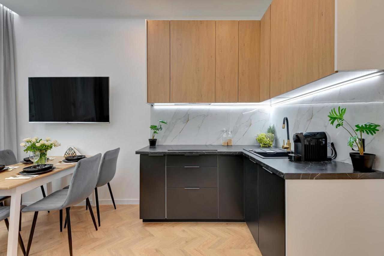 Ideal Apartments Przy Zurawiu Gdansk Bagian luar foto